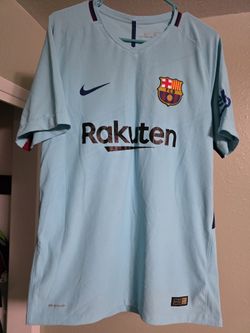 Mens Large FC Barcelona Jersey And Shorts