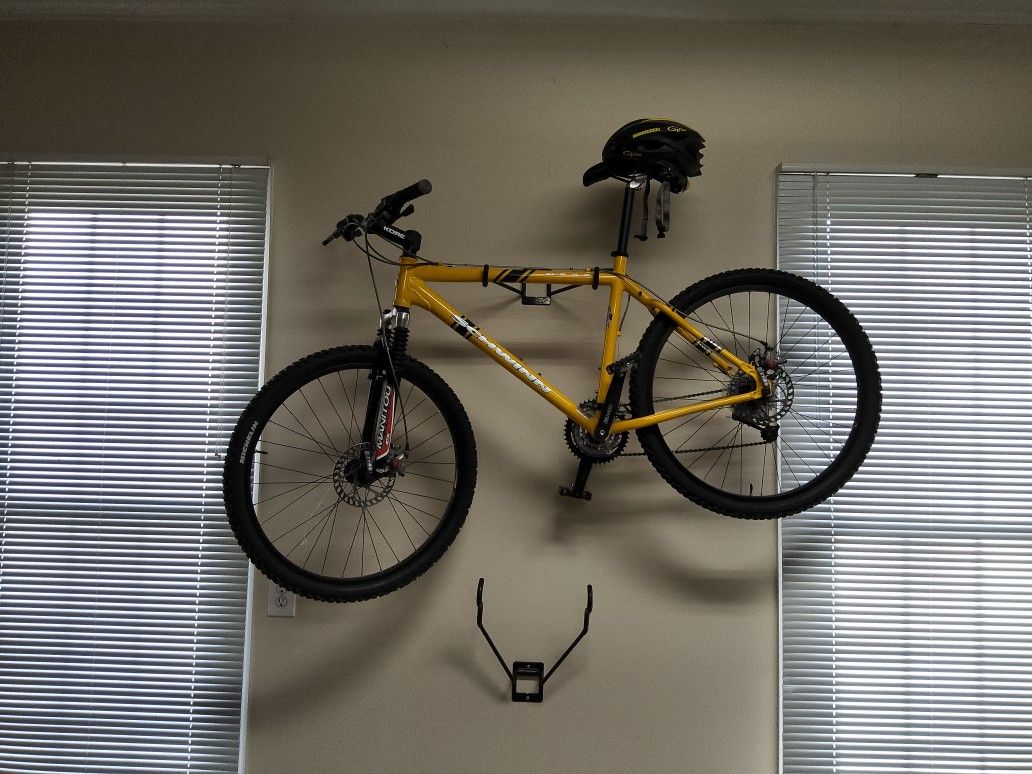Schwinn MOAB Bicycle