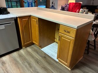 Kitchen Island - See Description for Details