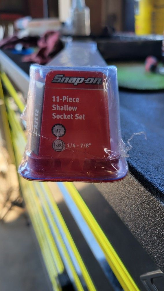 Snap-on 12 Point Shallow Sockets
