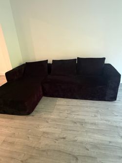 Sectional Couches for Living