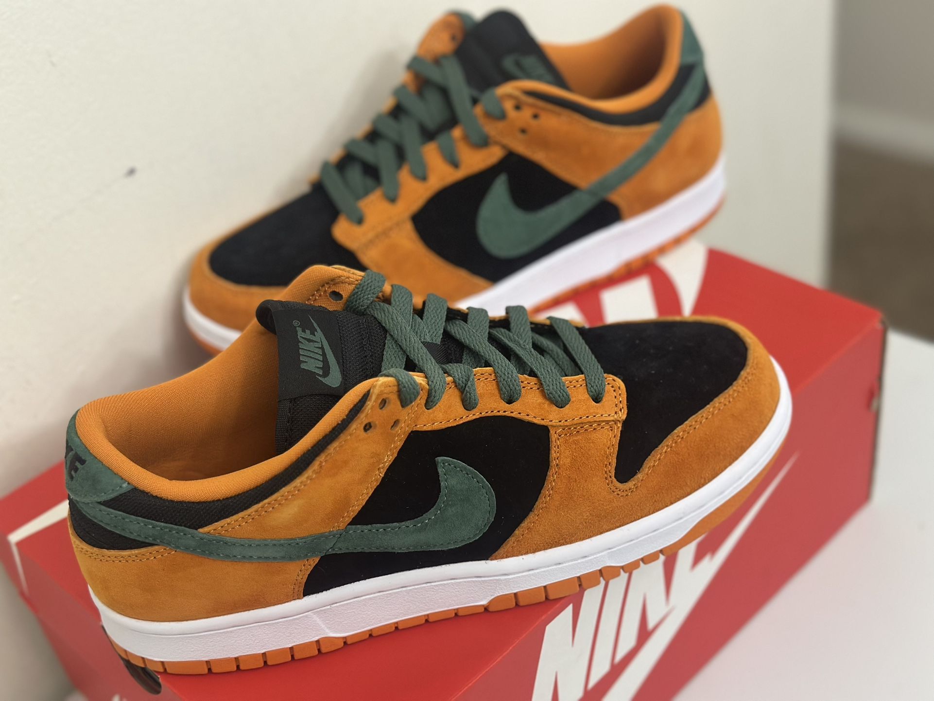 Dunks Low “ceramic”