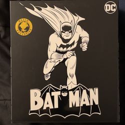 Mezco Golden Age Batman