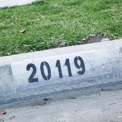 Pairing Curbs For $20 Prices May Vary