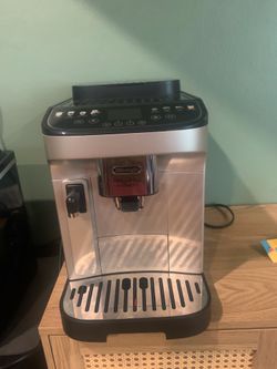 De’Longhi Magnifica Evo Next Full Automatic Espresso Machine
