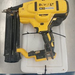 Dewalt 18GA Brad Nailer 20V Brushless