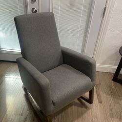 Rocking/Nursery Chair