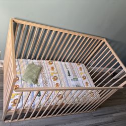 Ikea Sniglar crib with mattress and all hardware
