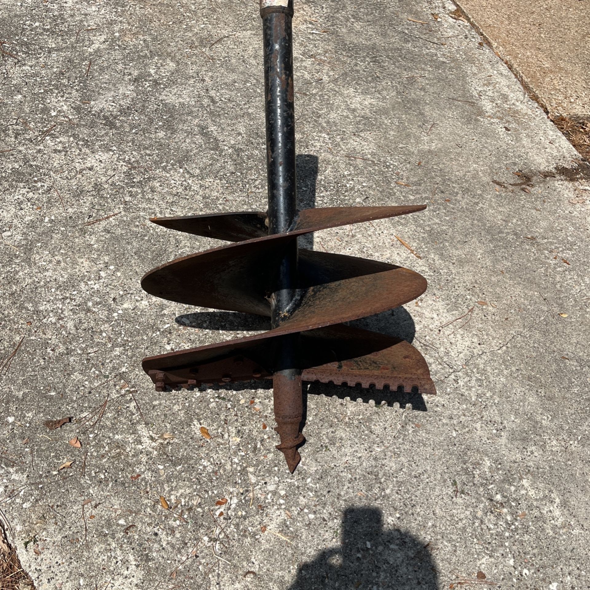 Danuser Made In USA 24” Serrated Auger