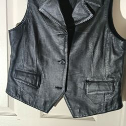 Women's Large Leather Vest