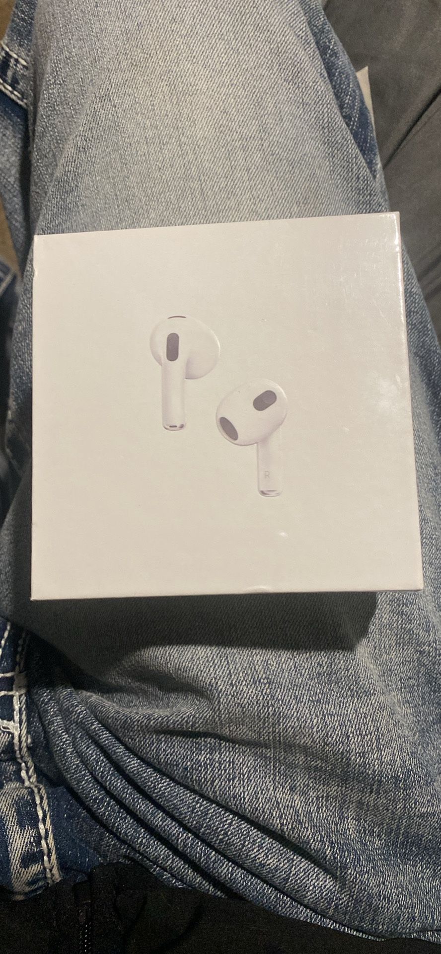 AirPods 3