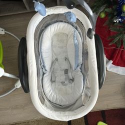 Graco Baby Swing 