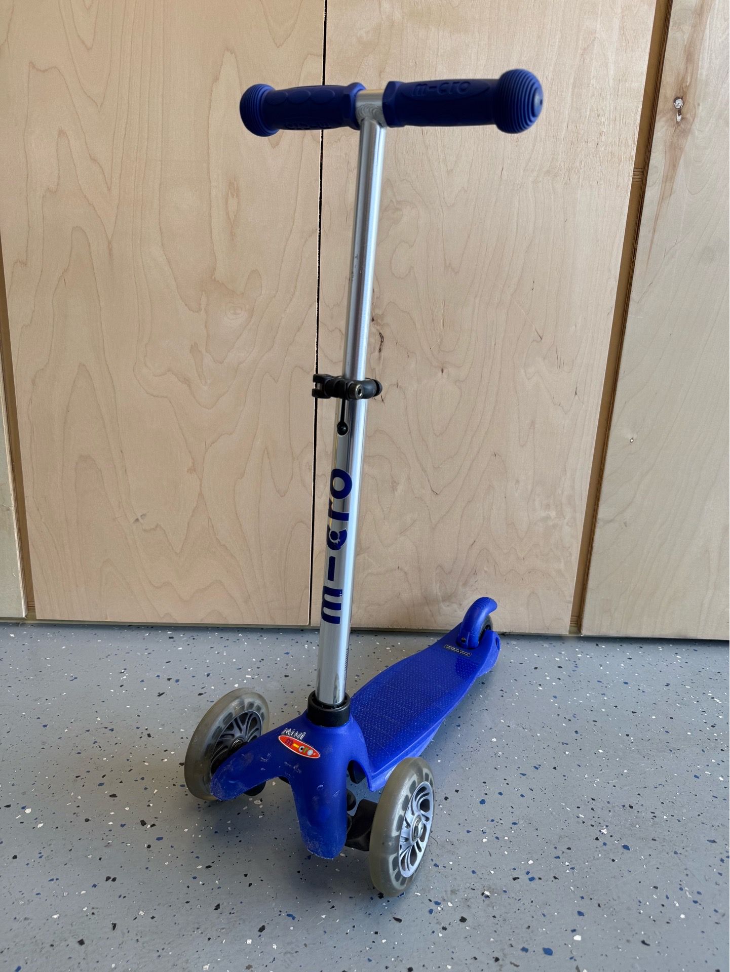 Micro Mini Scooter