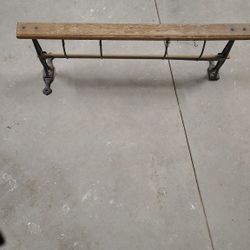 Butcher Paper Roll Cutter