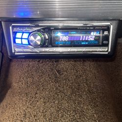 Alpine  Cd Player