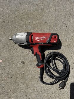 Milwaukee 1/2 Corded Square Pin Impact Wrench