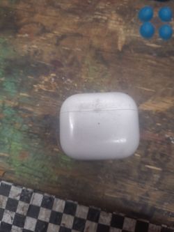 Apple earbuds