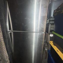 Whirlpool Refrigerator 