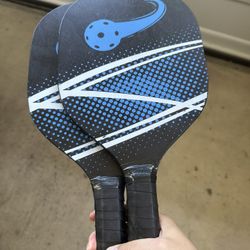 Pickleball Paddles And Tennis Racket 