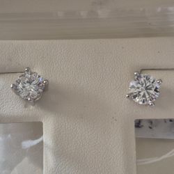1.00  Ctw Diamonds 💎  Earrings 2