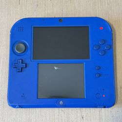 Nintendo 2DS Blue Model FTR-001 BROKEN SCREEN*FOR PARTS ONLY*No Charg Read Info 