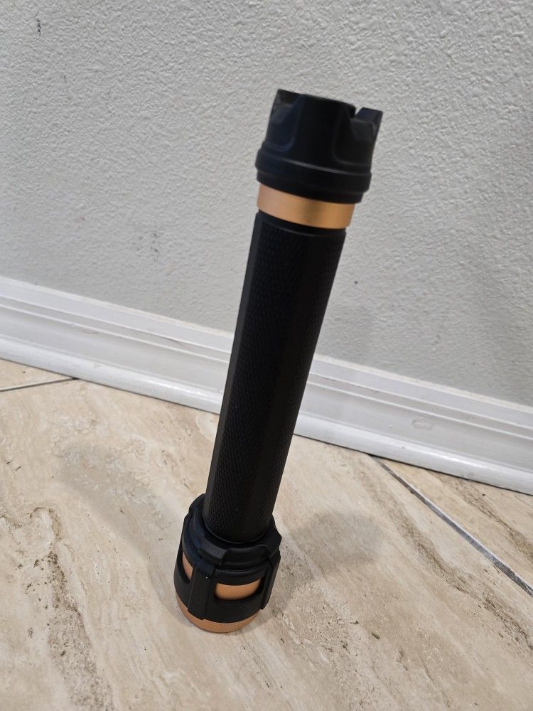 Duracell 2500 Lumens Variable Focus LED Flashlight