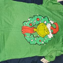 New Grinch t shirt with tag size M