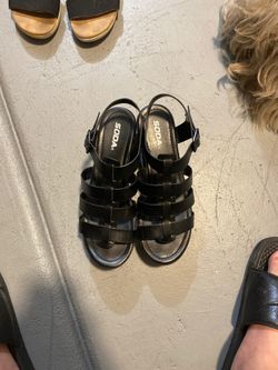 Wedge sandle hills size 8 women