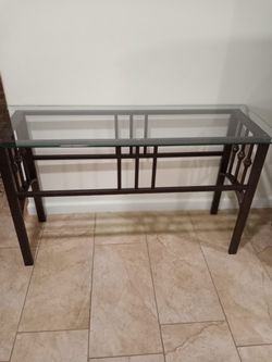 GLASS TABLE