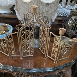 Gated Candle Holder