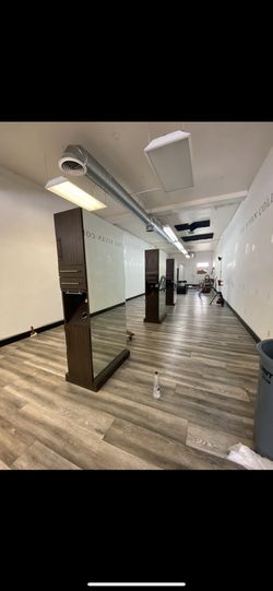 Double Mirror Stations