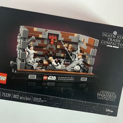 Lego TRASH COMPACTOR Diorama 
