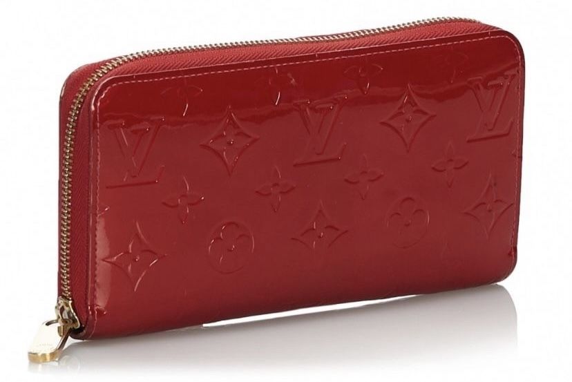 Perfect Christmas Gift — LV wallet