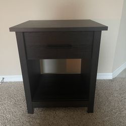 Nightstand 