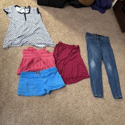 Medium Women Clothes Size 7 Shorts And 8 Pants