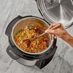 Instant Pot RIO 6-Qt Multi-Cooker – 7 Cooking Functions – New in Box