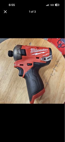 Milwaukee M12 FUEL SURGE 12V Lithium-Ion Brushless Cordless 1/4 in. Hex Impact Driver (Tool-Only)