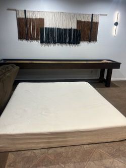 Cal King Tempur-pedic mattress