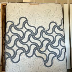 Queen Bed Mattress 