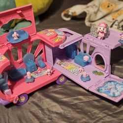 Hatchimals CollEGGtibles Rainbow-cation Camper