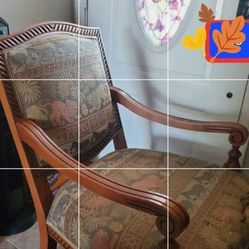 *** FREE*** Accent Chair!!