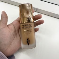 Charlotte Tilbury Airbrush Flawless Foundation 12 Cool