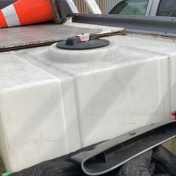 Water Tank Good Condition 100gallon