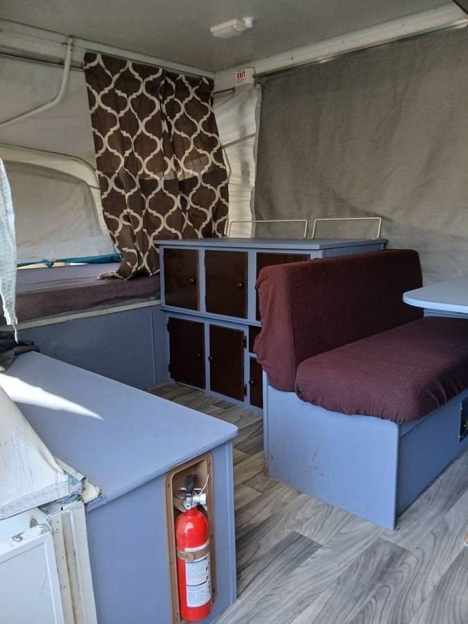 Coleman Popup Trailer $2000