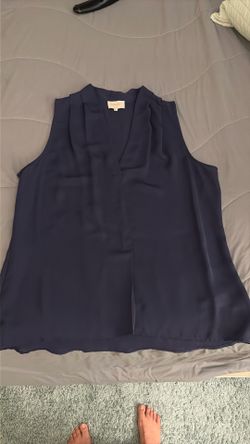 Women’s Navy Blue top by Laundry