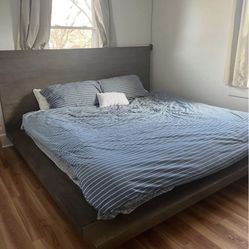 King Size Bed And Mattress