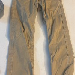 Boys size 6-7 Length 20” wrangler Levis osh gosh