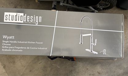 Kitchen faucet
