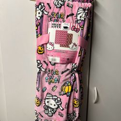 Hello Kitty  Halloween Blanket