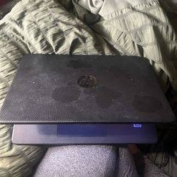 HP Laptop 64 GB , 4 RAM. Windows 11 23H2